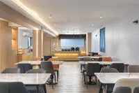 Meisi Park Hotel (Jiangmen Pengjiang LeiHo Plaza  Wuyi University)