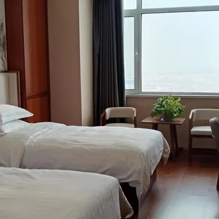 Huizhi Hotel