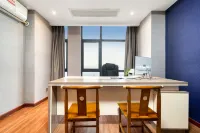 Yanqi Art Hotel (Yichun High-speed Railway Station People's Government Branch)
