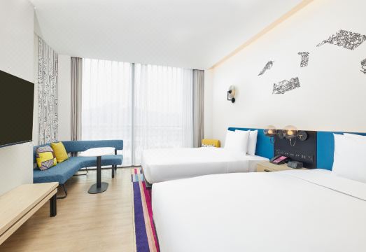 5. 알로프트 베이징..