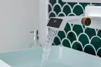 Lis Amman Holiday Villa Seaview Pool Estate Hotel (Erhai Airport Branch)