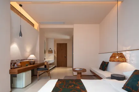 Tengchong Yunju Star Hot Spring Resort Отели рядом с достопримечательностью «Beihai Wetland»