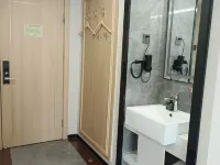 Xinlong Hotel Hotels in Fenyang