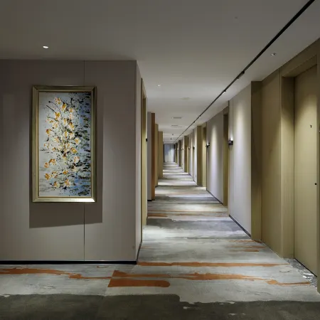 MODERN CROWN HOTEL IN LUZHUANG Отели рядом с достопримечательностью «Больница Военных Территорий Фучжоу»
