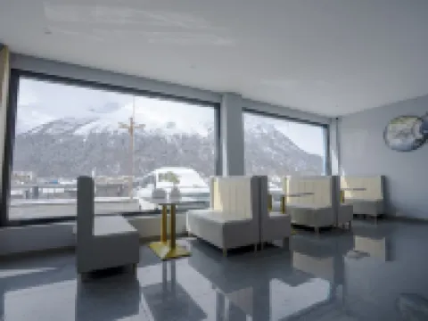 幾米酒店(然烏湖店) 八宿酒店