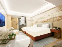 西湖假日飯店（阜陽西站潁州區西關機場店）