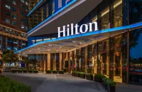 Hilton Saigon Hotels near Ben Thanh Market