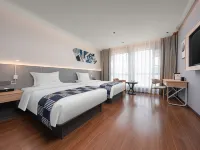 Aifei Hotel (Ruili Fortune Plaza Tourism Pedestrian Street Branch) โรงแรมในรุ่ยลี่