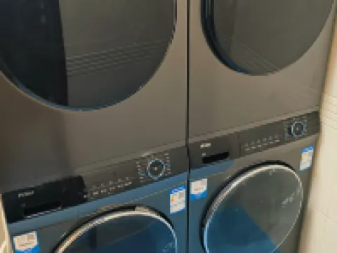 和田西湖国際ホテル ホータン市のホテル