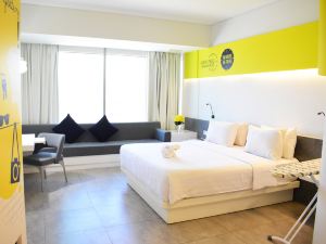 YELLO Hotel Paskal - Bandung