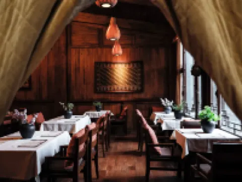 Sangzhu Staycation Kangzhu Luxury Residence ( Dukezong Ancient City, Shangri-La) Hotels in Shangri-La