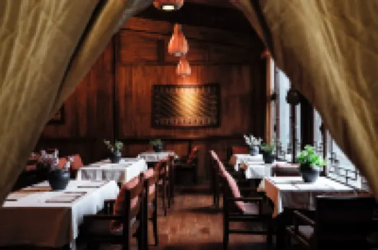 Sangzhu Staycation Kangzhu Luxury Residence ( Dukezong Ancient City, Shangri-La)