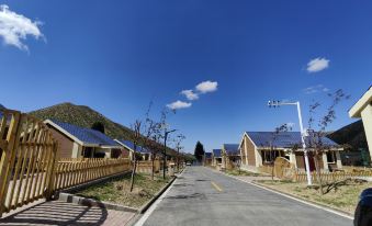 Wusu Mountain View, Mountai View conqueror Dushanzi Post Station (Duku Highway Store)