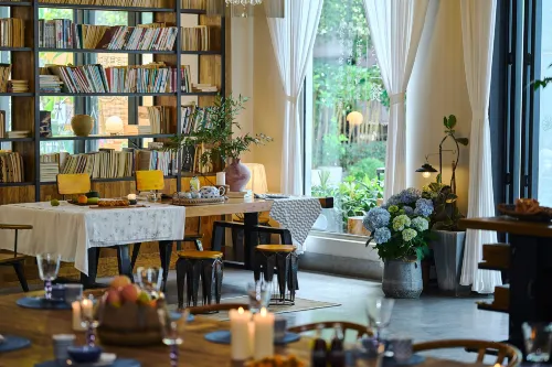 Floral Hotel · City of Sky Hotel - 4-stjärniga