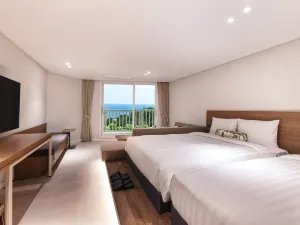 Kensington Resort Jeju Jungmun