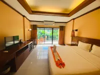 Apartel at Lanta Resort