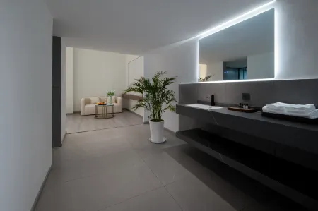 ShangriLa Yunqinglan Homestay