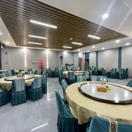 Tong Xin Lu Tong Hotel