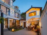 Floral Hotel·Tingyuan Hotel(Qimen East Street Ancient City Store) Hotels in Qimen