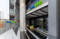 izzzi.life Mint Hotels near Aramex Locker - Motor City