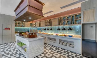 Home2 Suites by Hilton Lijiang Ancient City