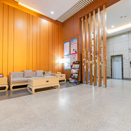 Qingteng Yisu Hotel (Zhoushan Bus Passenger Transport Center)