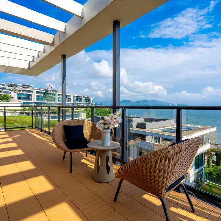 Xiangshu Vacation Apartment (Huidong Shili Silver Beach Victoria Bay)