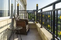 Country Inn & Suites by Radisson Hotel (Hangzhou Tonglu Zhongxin Guangchang) - Mountain view