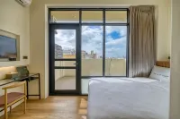 Hotel G