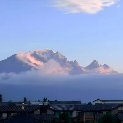 Xingxing Suxu · Snow Mountain Scenic Beauty Stay (The Old Town of Lijiang) โรงแรมใกล้ถนนจัตุรัส