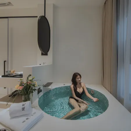 Wayne VN· Private Soup Design Accommodation (Anji Cloud Grassland Panda Tribe Adventure Park Store)