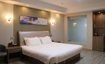 Wuhu Fengyu Hotel