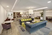 Hampton by Hilton London Stansted Airport - Wifi