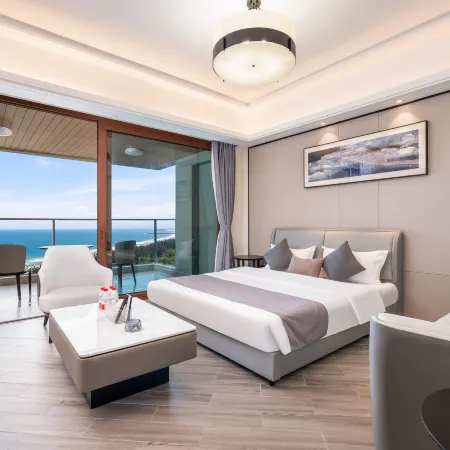 Lingshui Banxia Hotel (Clear Water Bay)