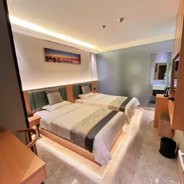 Haiyue Hotel (Zhuhai Gongbei Port)