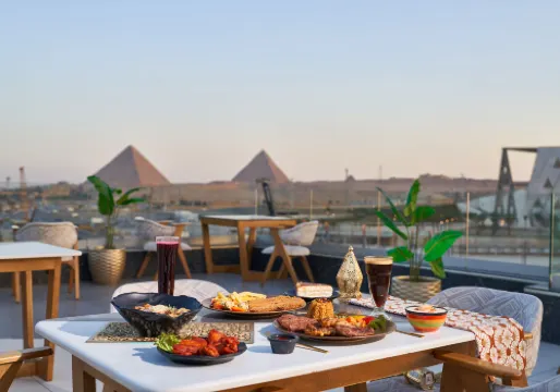 Royal Great Pyramid Inn