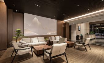 MEHOOD LESTIE HOTEL