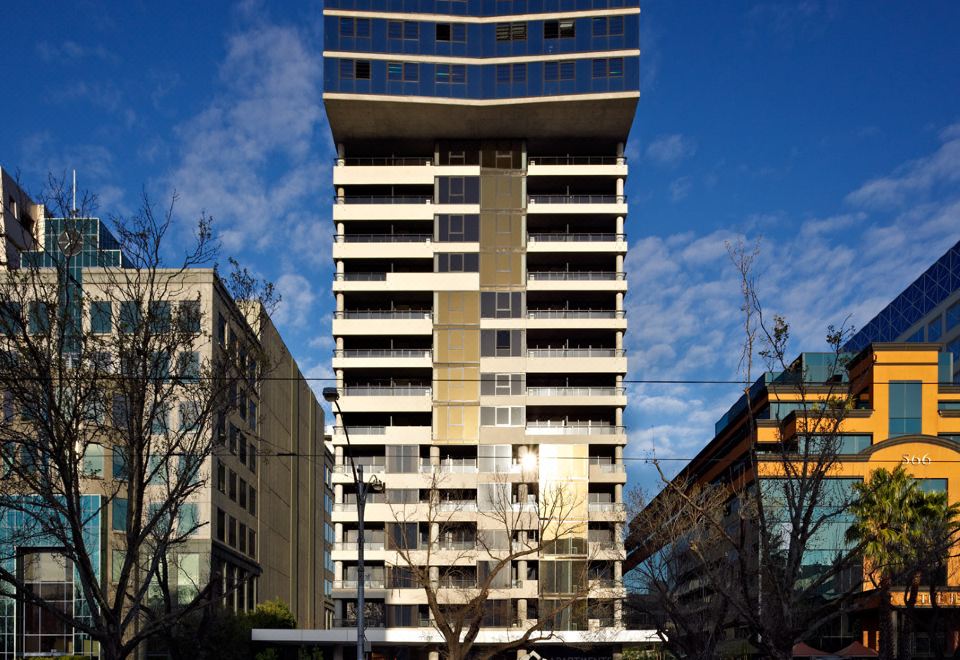 Melbourne St Kilda HotelOver view