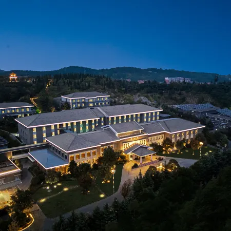 Ze Lin Hill-view Hotel