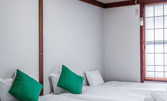 KANWA AT HOME - 5 minutes walk to Kitakagaya Station, 37 minutes to Kansai Airport