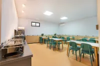 Homeinn Ripple Hotel (Sanmenxia Mianchi Ten Thousand People Square County Government) - Wifi