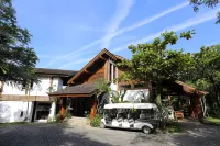 Mudanwan Villa