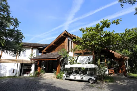 Mudanwan Villa