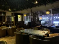 Jinglong Hotel