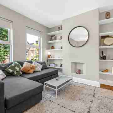 Unique 2 bedroom Flat in Heart of Walthamstow Rooms