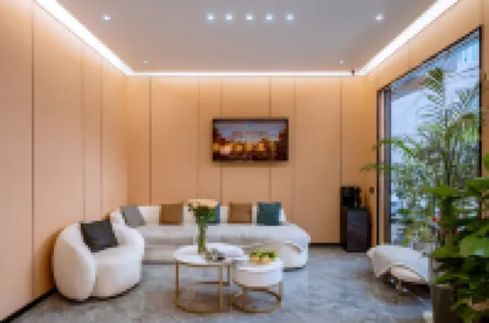 Dali Xuan Intelligent Film and Television Hotel (Affiliated Hospital)