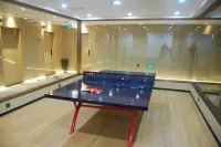 EAST HUAYUAN HOTEL Hotels in Qi County