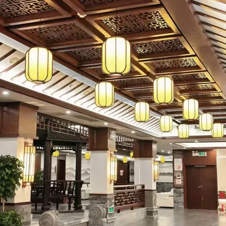 Huaibei Xiangyifu Hotel (Sui-Tang Canal Ancient Town)