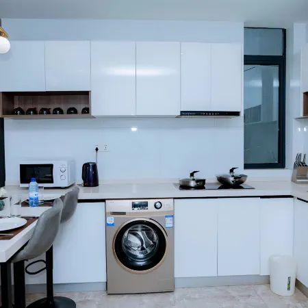 Elizabeth Golf Apartment