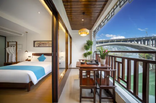 鳳凰壹家壹墅·高端江景民宿（鳳凰古城店）